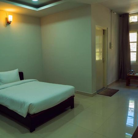Hotel Ariel Kohima Extérieur photo