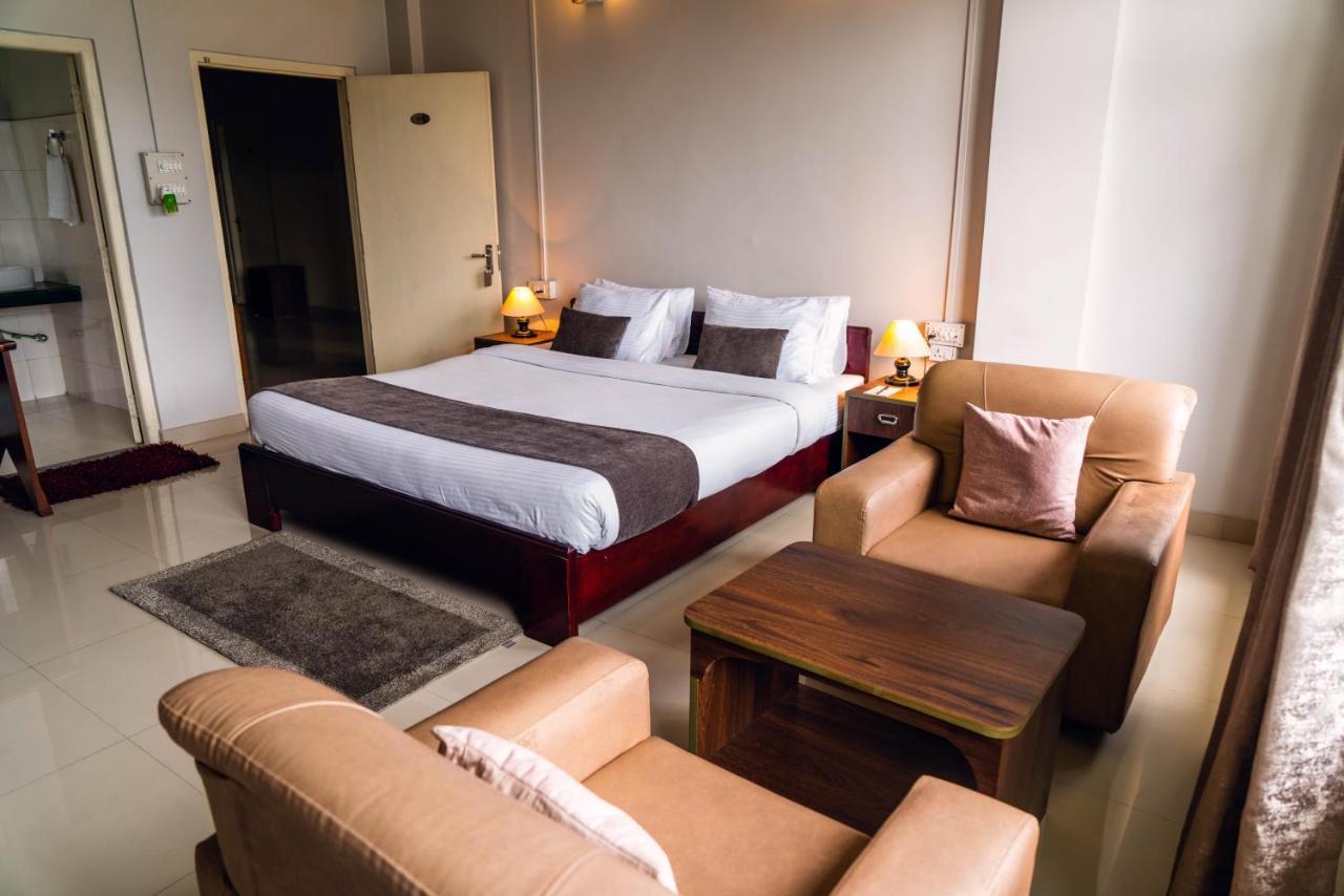Hotel Ariel Kohima Extérieur photo
