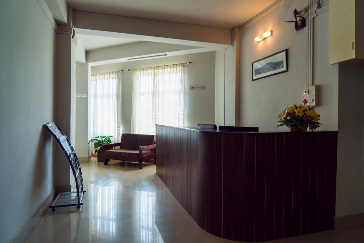 Hotel Ariel Kohima Extérieur photo